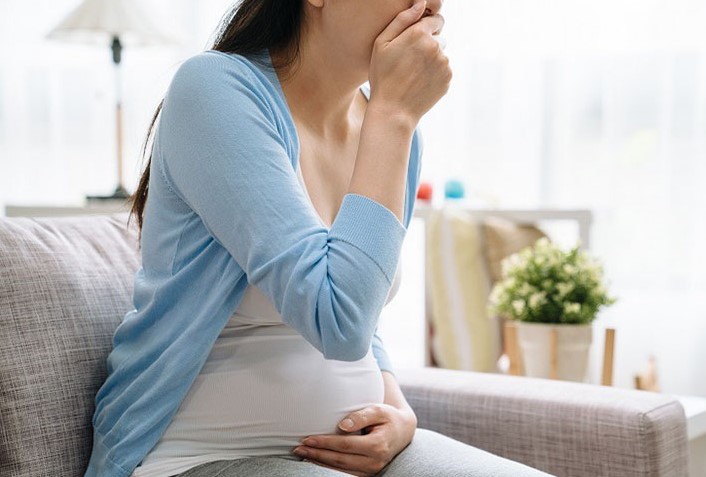 ợ nóng là 1 trong những vấn đề gây khó chịu thường gặp khi mang thai