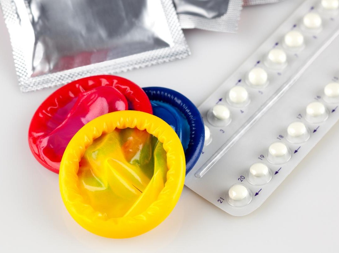 bạn nên làm gì khi quên uống thuốc tránh thai hàng ngày
