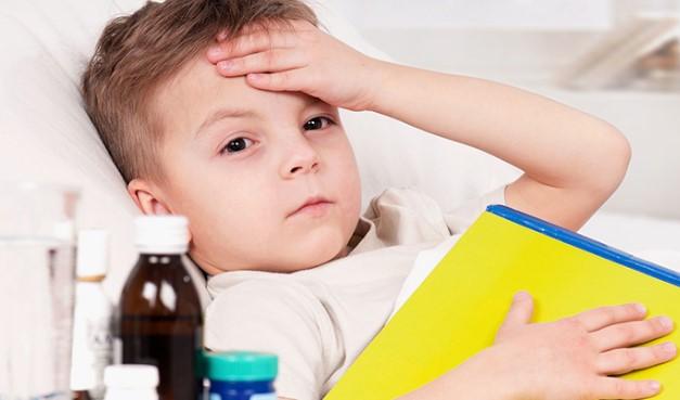 Sử dụng quá liều paracetamol cho trẻ có sao không?