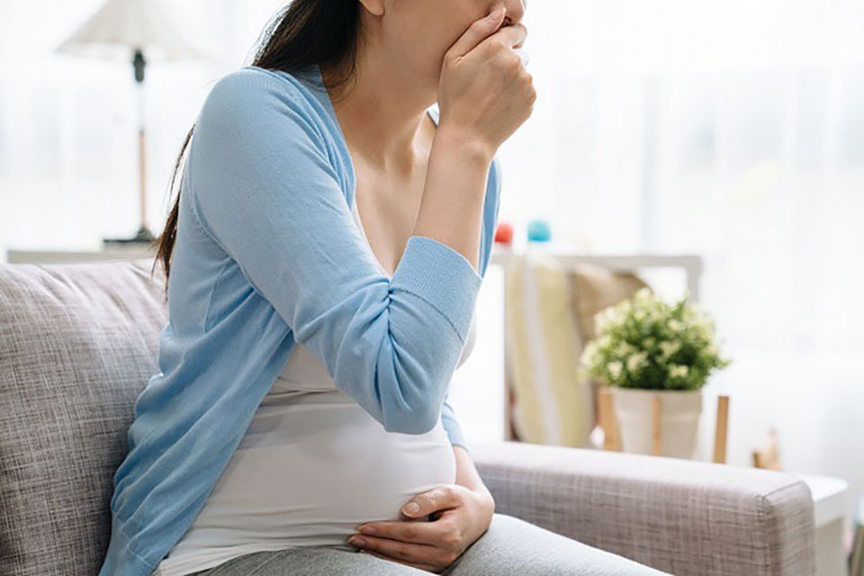 buồn nôn là dấu hiệu mang thai sớm 