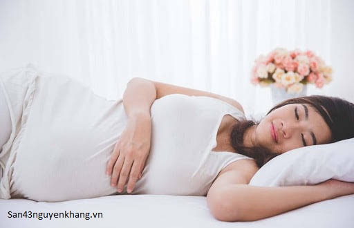 Làm sao để mẹ bầu có thể ngủ ngon hơn?