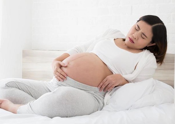 đa ối là 1 trong những nguyên nhân gây chuyển dạ sớm