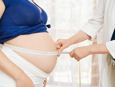 đa ối có thể phát hiện khi tử cung to nhanh hơn bình thường