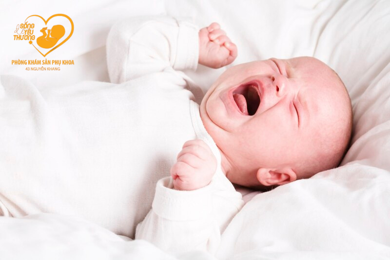 Nguyên nhân gây ngủ ít ở trẻ sơ sinh